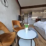 דירה Luxury Square 21, Seven Heavens טיראנה