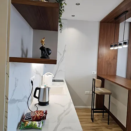 Luxury Square 21, Seven Heavens Appartamento Tirana