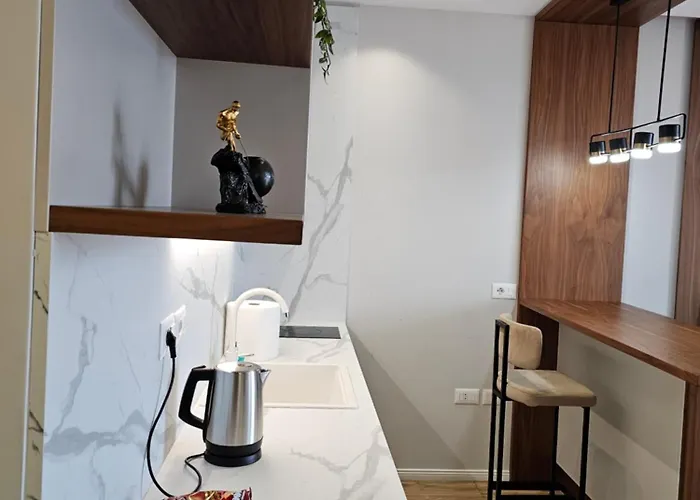 Luxury Square 21, Seven Heavens 公寓 地拉那